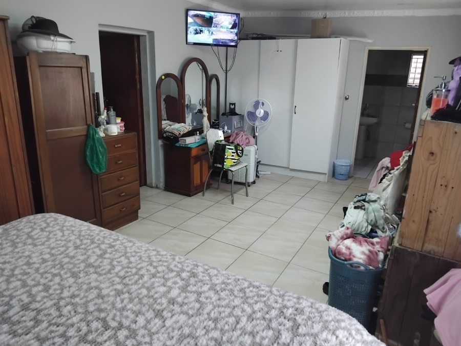 4 Bedroom Property for Sale in Leeudoringstad North West